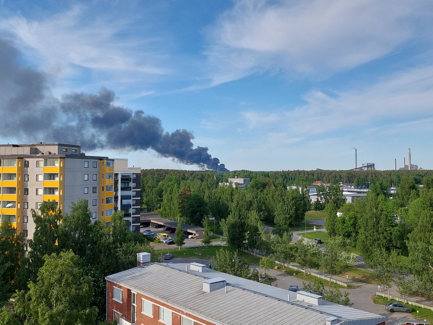 Tilannehuone.fi - Teollisuusrakennus Paloi Täysin Ruskonseläntiellä ...