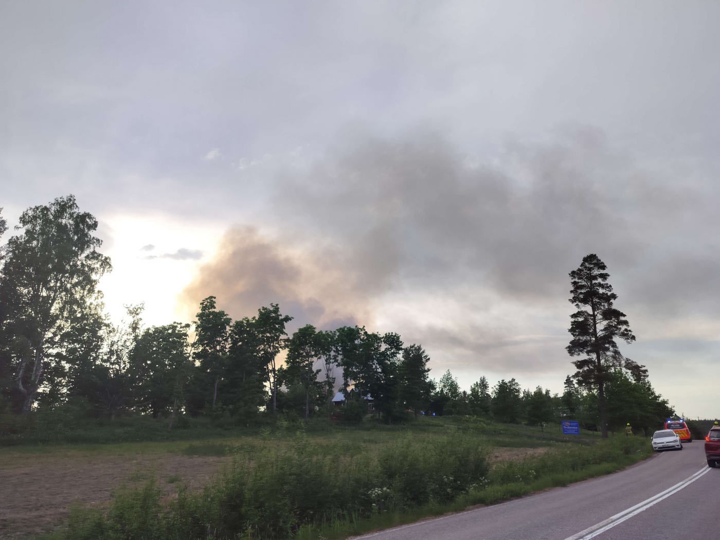 Tilannehuone.fi - Kirkkonummi: Rakennuspalo: Keskisuuri, 01.06.2024 18:50