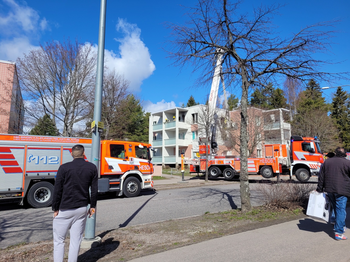 Tilannehuone.fi - Yksi Kuoli Kerrostalopalossa Helsingissä. - Helsinki ...