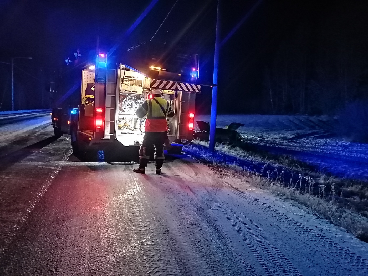 Tilannehuone.fi - Henkilöauto Suistui Tieltä Ypäjällä Valtatiellä 10 ...